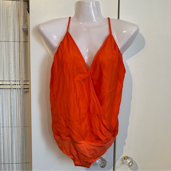 Bebe Coral Spaghetti Strap Silk Bodysuit Size XS NWT - Picture 2 of 16